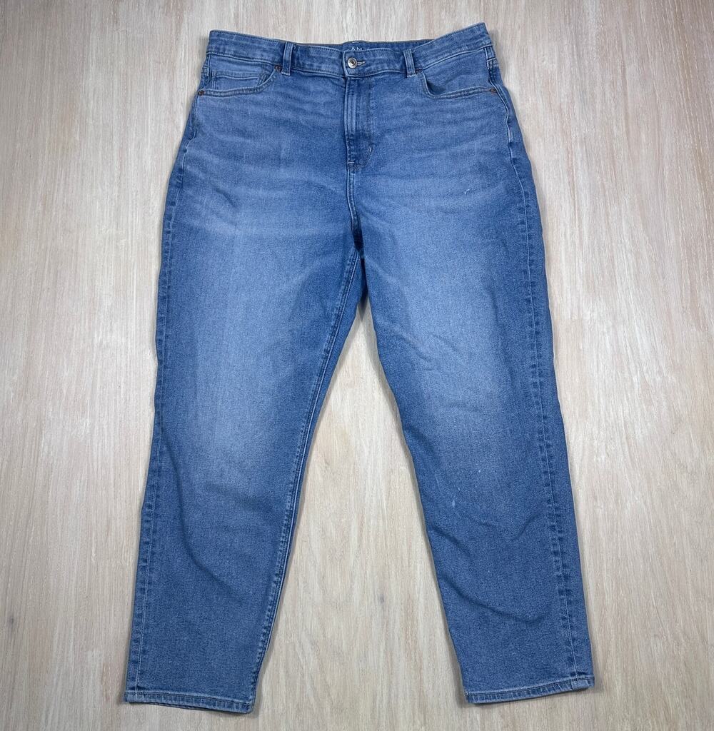 American Eagle Stretch High Rise Tapered Leg Minimalist Blue Denim Mom Jeans 16